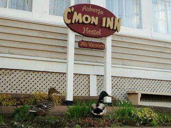 Auberge C'Mon Inn Hostel Moncton Exteriér fotografie